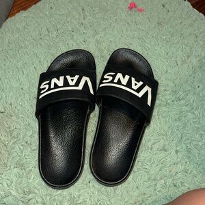 Vans slides